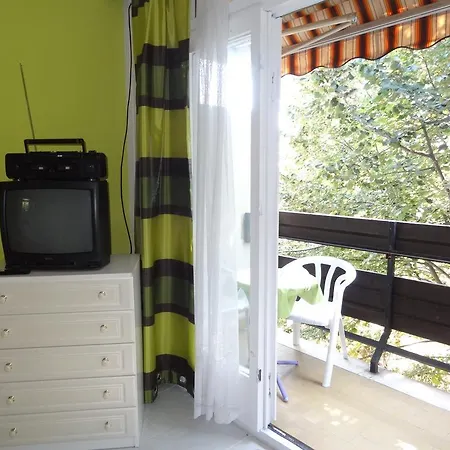 Lägenhet Bogi Apartman